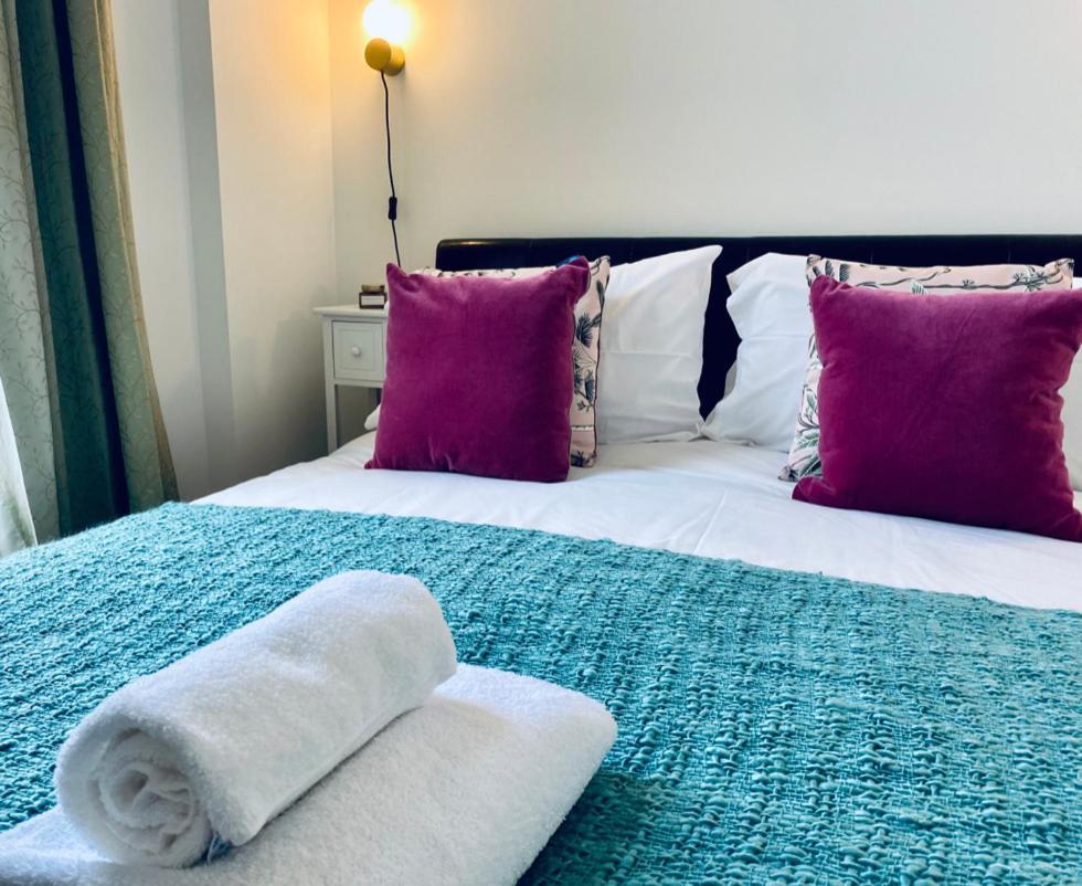 Cloud9Sa At The Charles Chertsey Apartment Luaran gambar